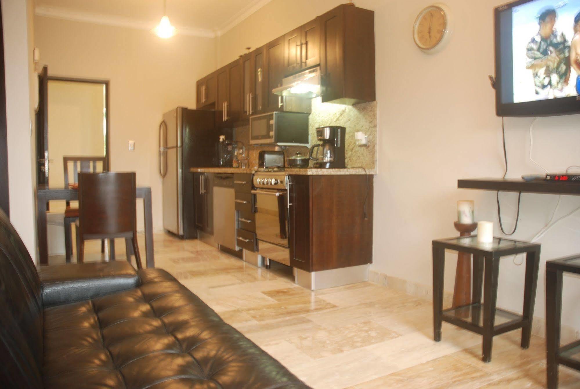 E&J Beach Condo Сосуа Экстерьер фото